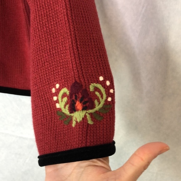Croft Barrow Sweater Womens Red Woolen Embroidered Button Up Cardigan Size M - Picture 6 of 12